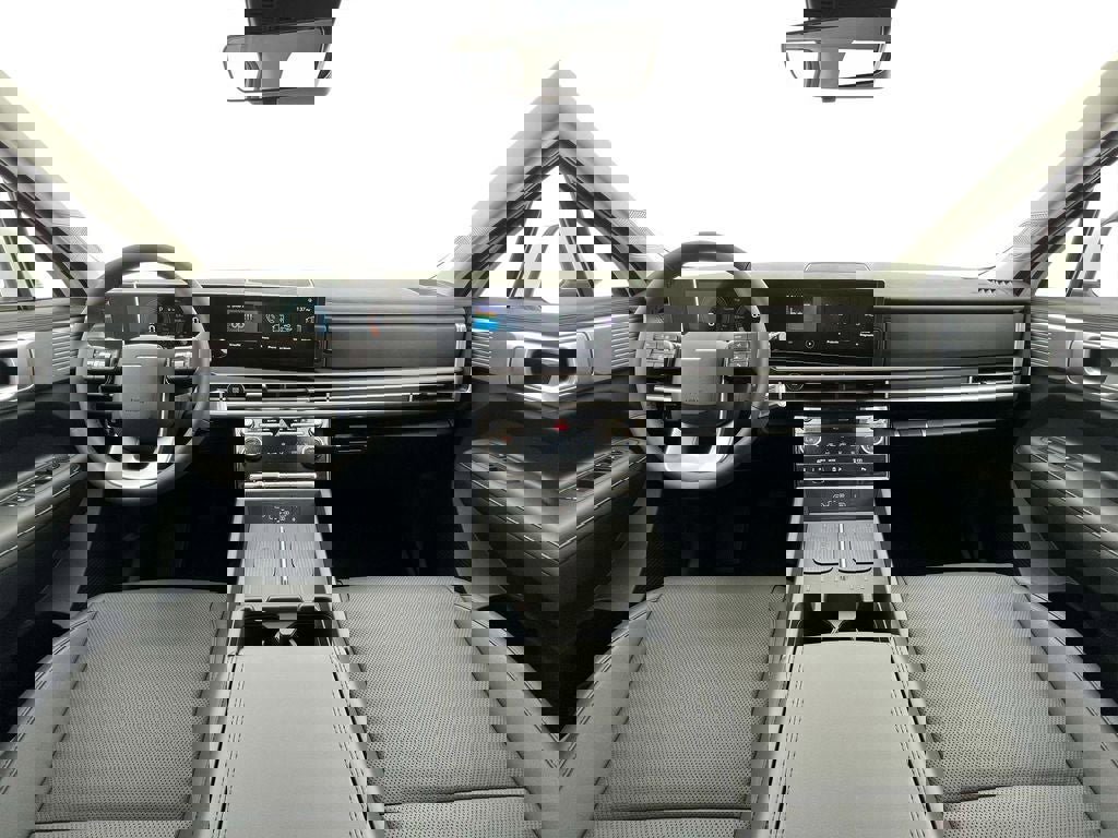 New 2025 Hyundai Santa Fe SEL image 13