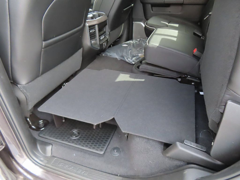 New 2025 RAM 2500 Laramie image 28