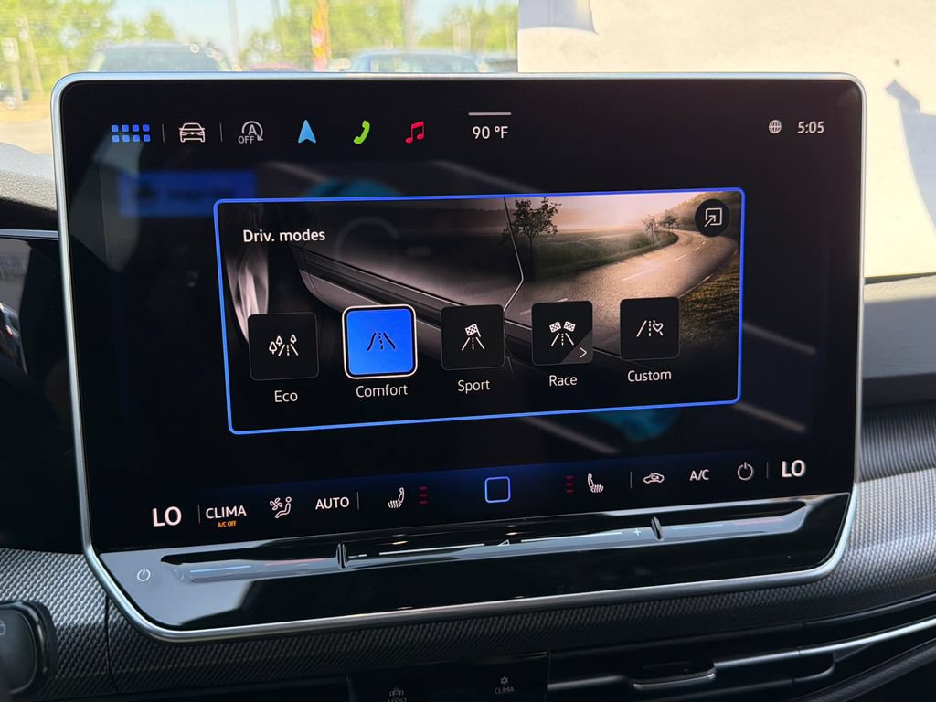 New 2026 Volkswagen Golf w/ Euro Style Package AWD/4WD image 23