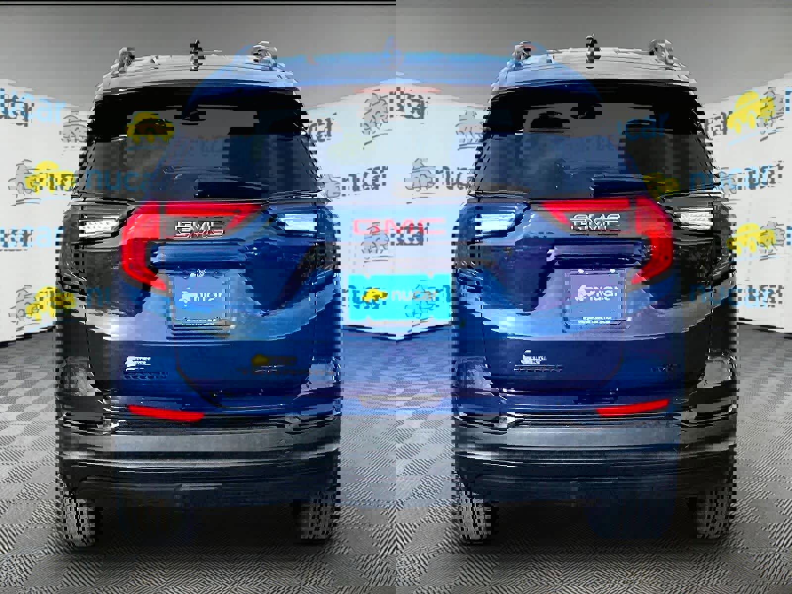 Used 2022 GMC Terrain SLE w/ Driver Convenience Package image 5