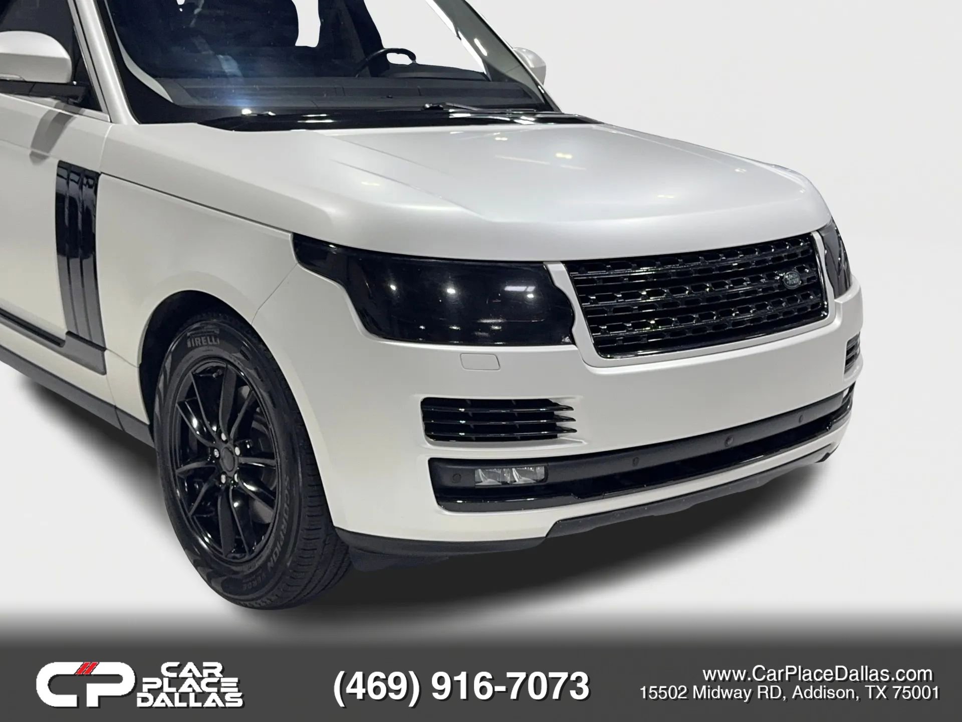 Used 2016 Land Rover Range Rover image 3