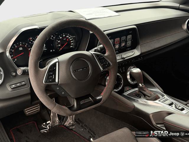 Used 2017 Chevrolet Camaro ZL1 image 29