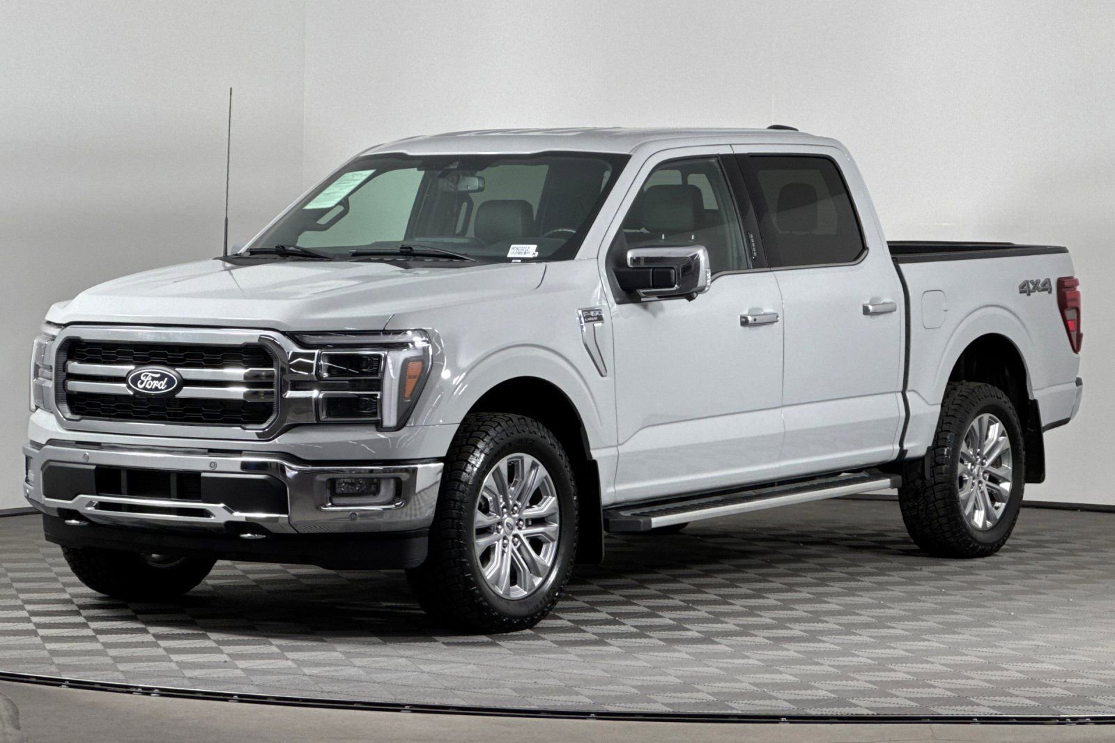 Used 2024 Ford F150 Lariat w/ Tow/Haul Package image 9