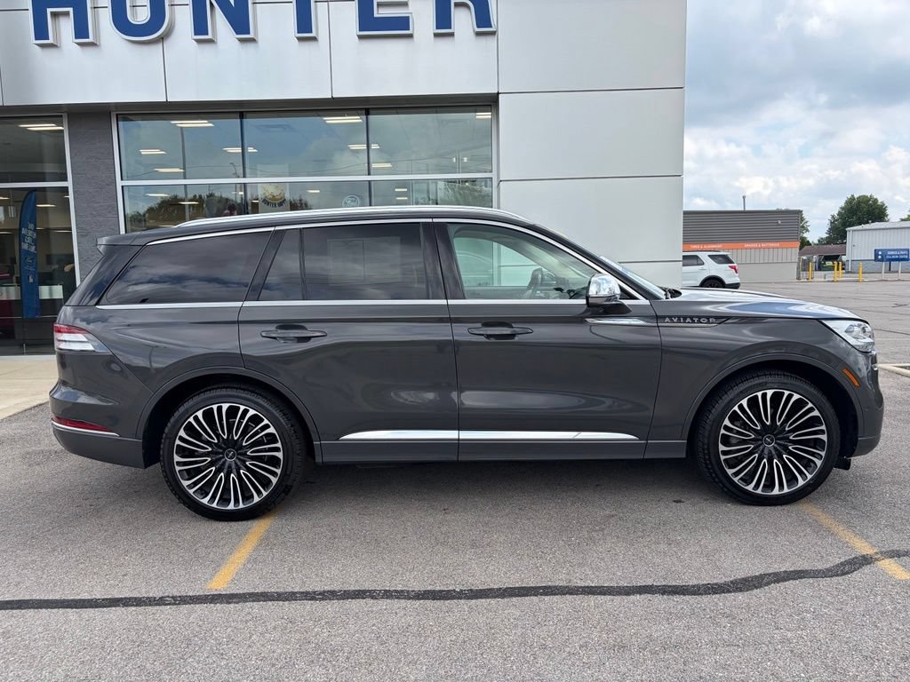 Used 2020 Lincoln Aviator Black Label w/ Dynamic Handling Package AWD/4WD image 37