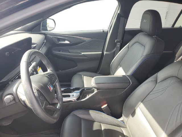 Certified 2024 Buick Envista Sport Touring w/ Convenience I Package FWD image 17