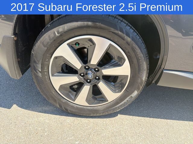 Used 2017 Subaru Forester 2.5i Premium w/ All-Weather Package AWD/4WD image 18