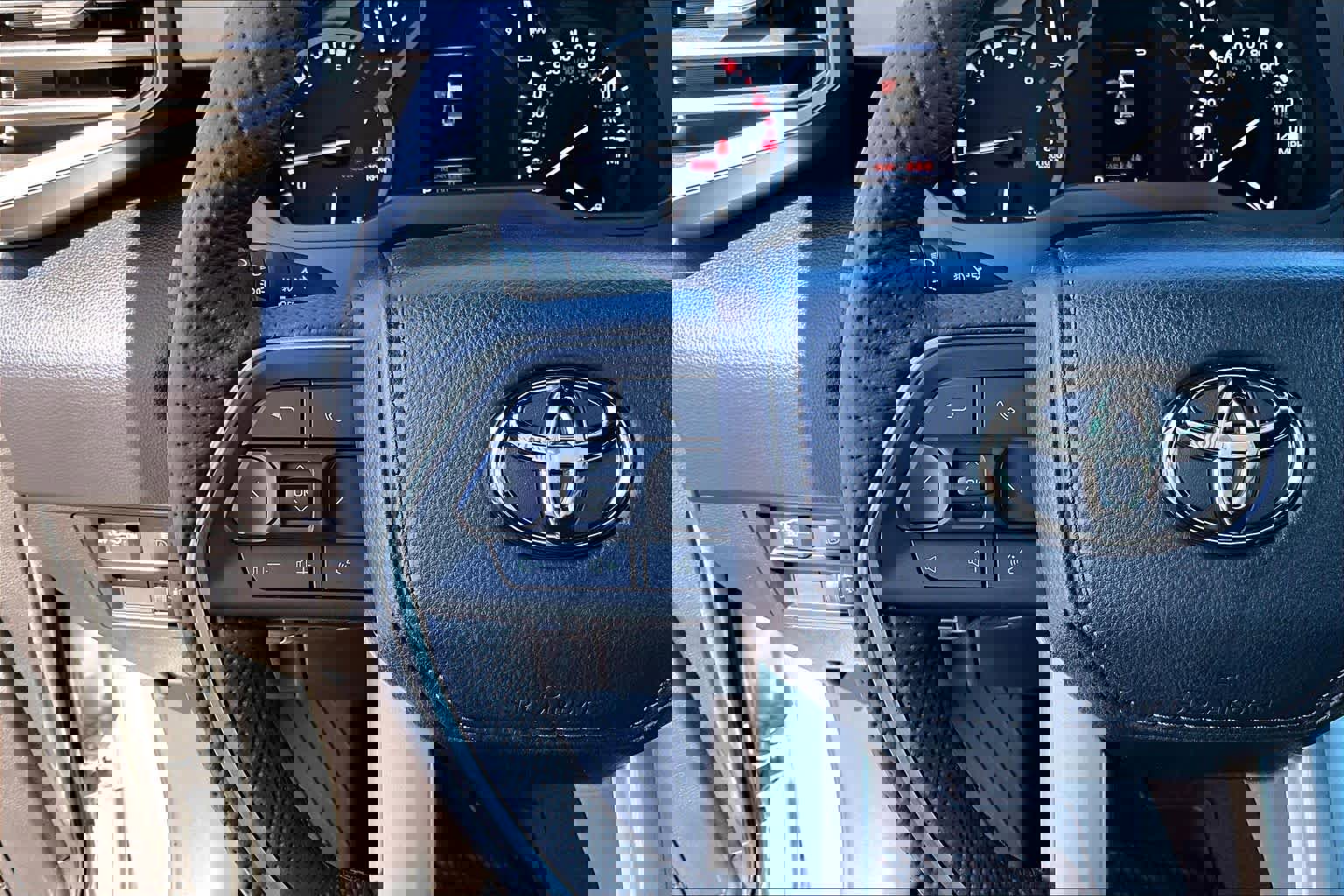 Used 2026 Toyota Tundra SR5 w/ TRD Off-Road Package image 22