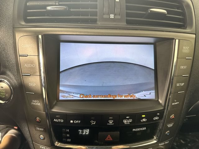 Used 2012 Lexus IS 250C w/ Luxury Pkg RWD image 9