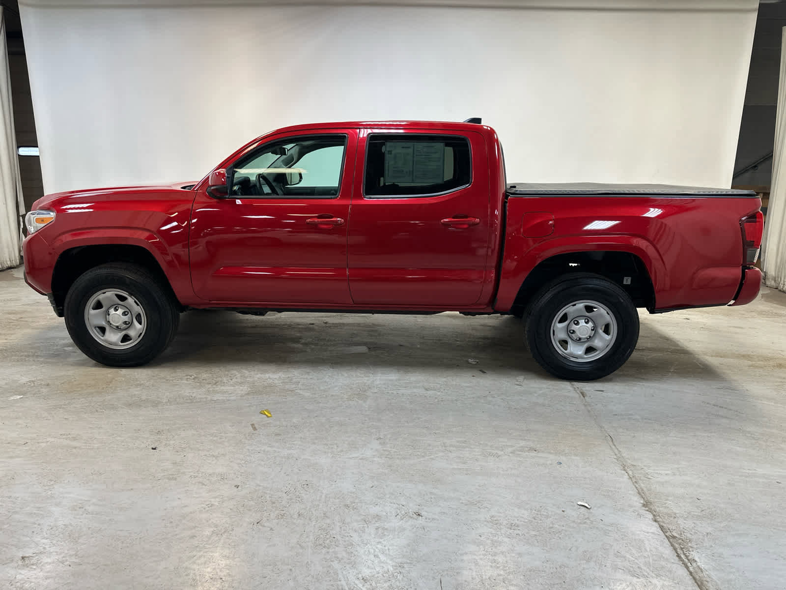 Used 2023 Toyota Tacoma SR AWD/4WD image 8