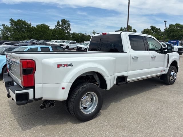 New 2026 Ford F350 Platinum w/ Platinum Plus Package AWD/4WD image 15