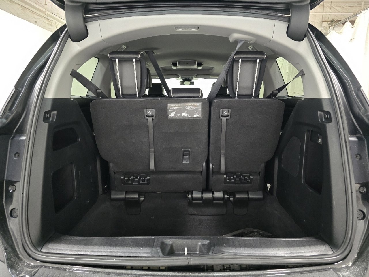 Used 2023 Honda Odyssey Elite image 21