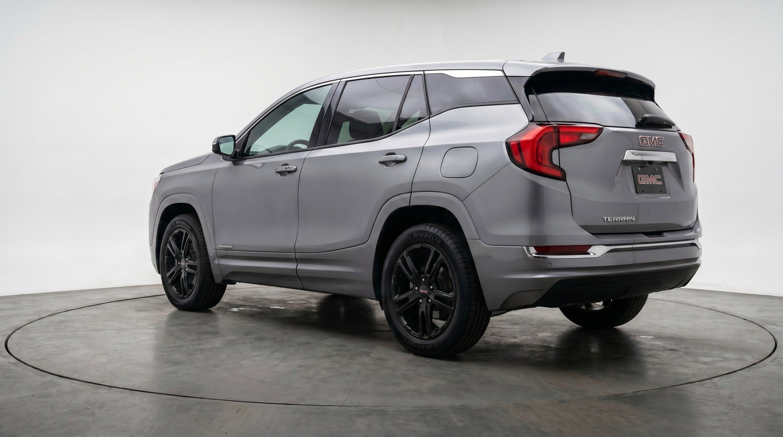 Used 2024 GMC Terrain SLE FWD image 6