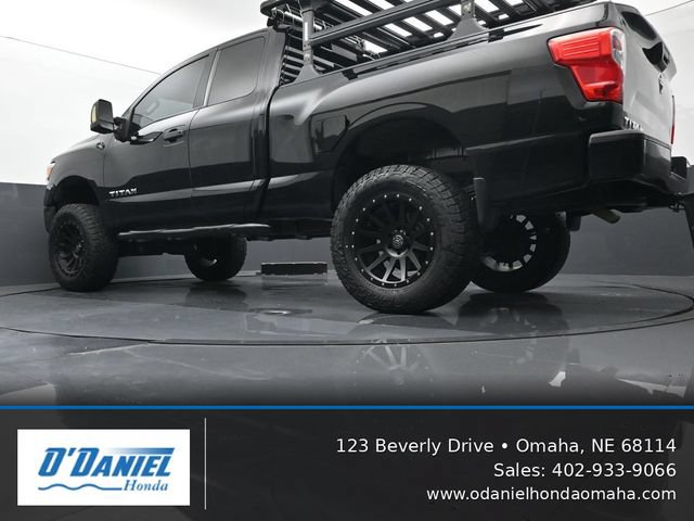 Used 2017 Nissan Titan S AWD/4WD image 22