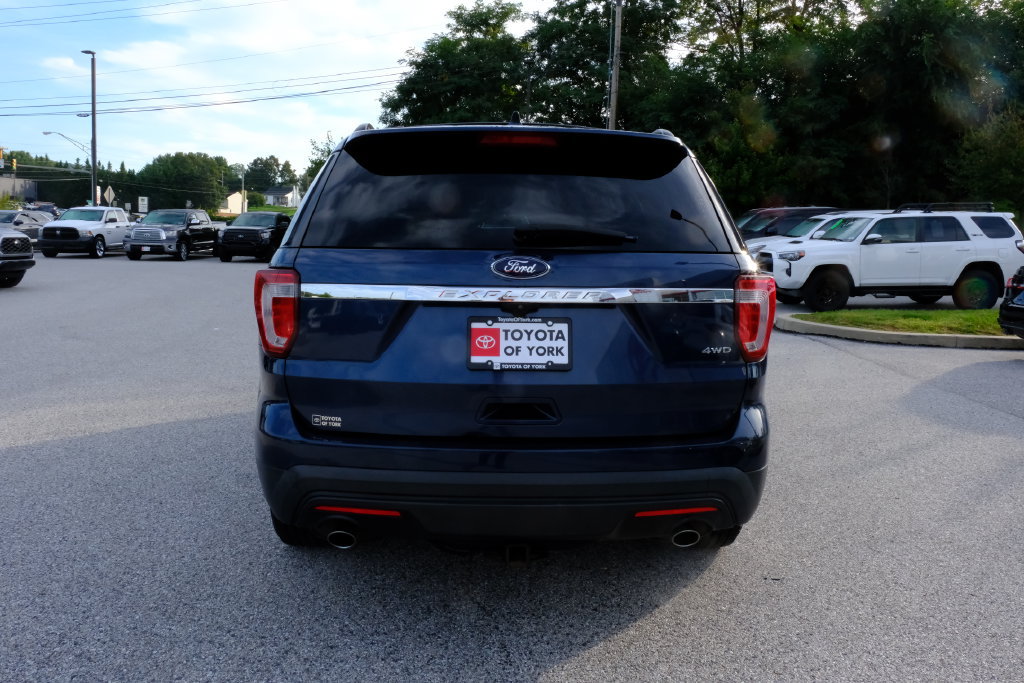 Used 2016 Ford Explorer 4WD image 4