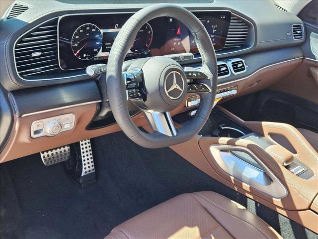 New 2026 Mercedes-Benz GLS 450 4MATIC image 3
