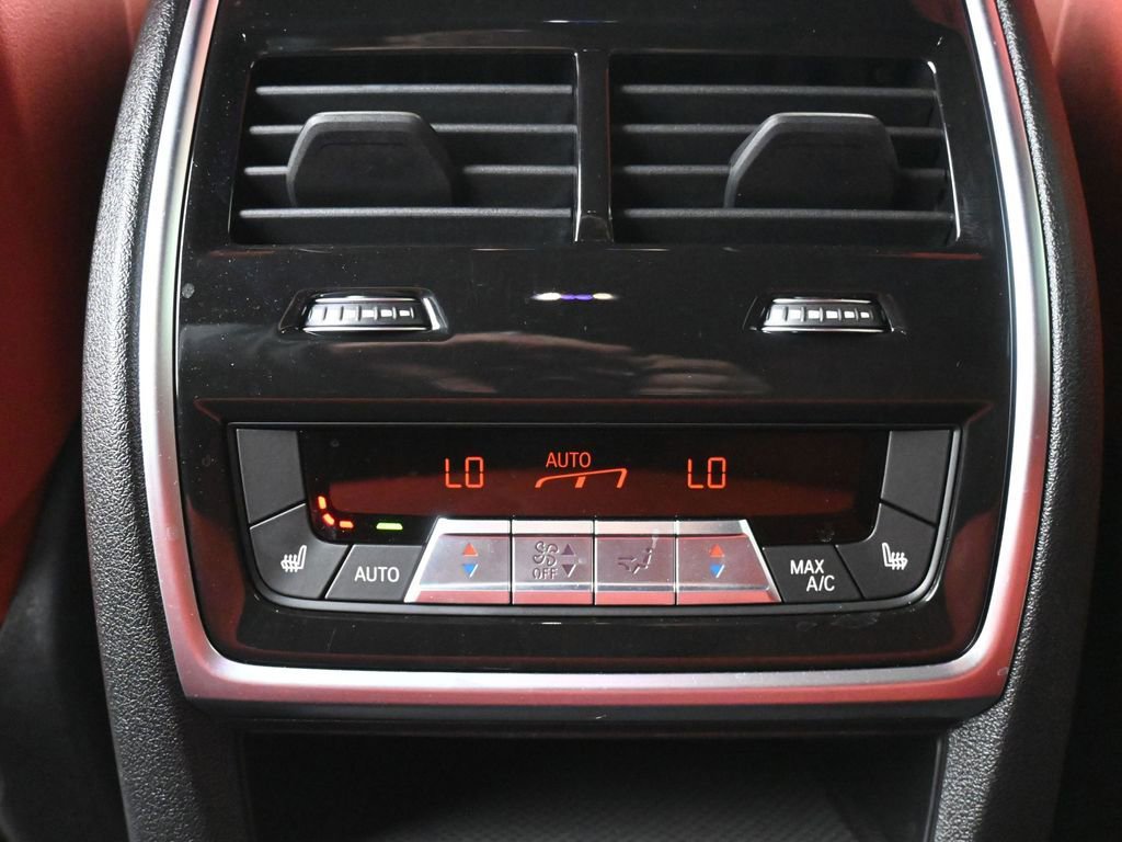 Used 2023 BMW XM w/ M Driver's Package AWD/4WD image 23