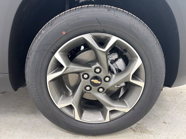 New 2026 Chevrolet Trax LT w/ Driver Confidence Package image 30
