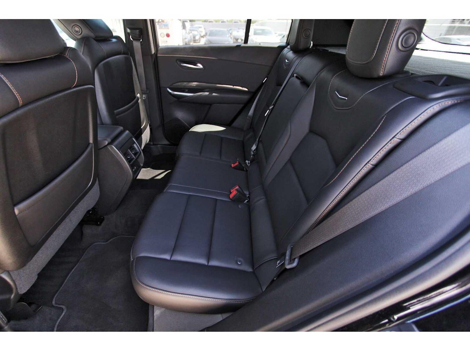 Used 2021 Cadillac XT4 Sport w/ Enhanced Visibility Package FWD image 12