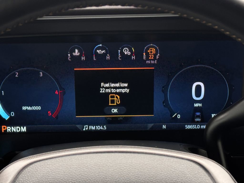 Used 2024 Ford F250 Platinum image 18