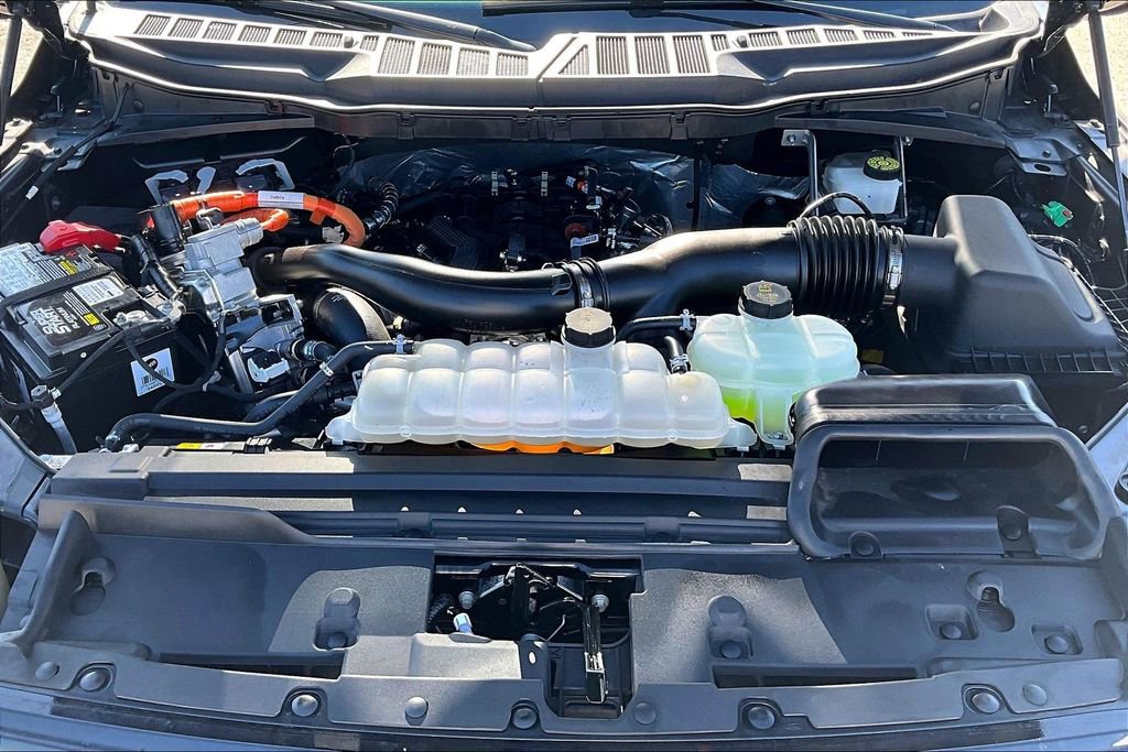 Used 2024 Ford F150 XLT w/ Mobile Office Package image 30