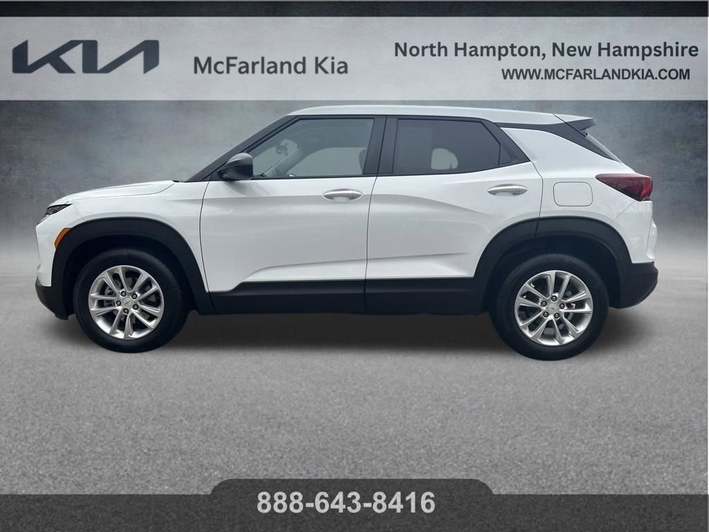 Used 2024 Chevrolet TrailBlazer LS w/ LS Convenience Package image 4