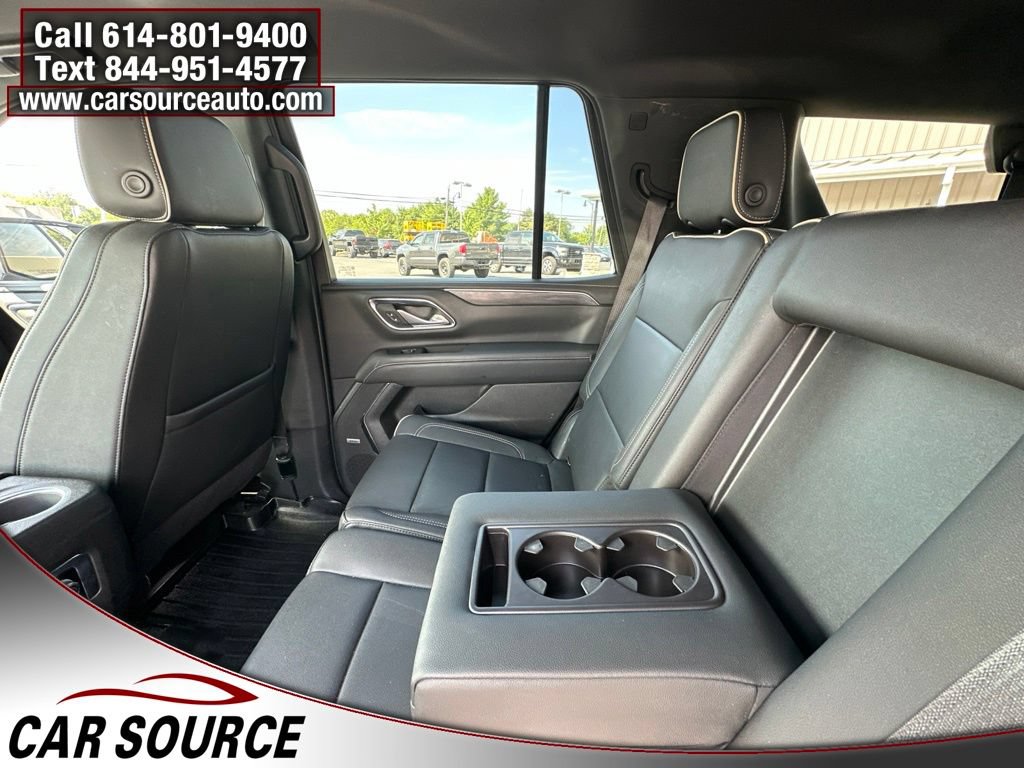 Used 2022 GMC Yukon SLT w/ SLT Luxury Package AWD/4WD image 26