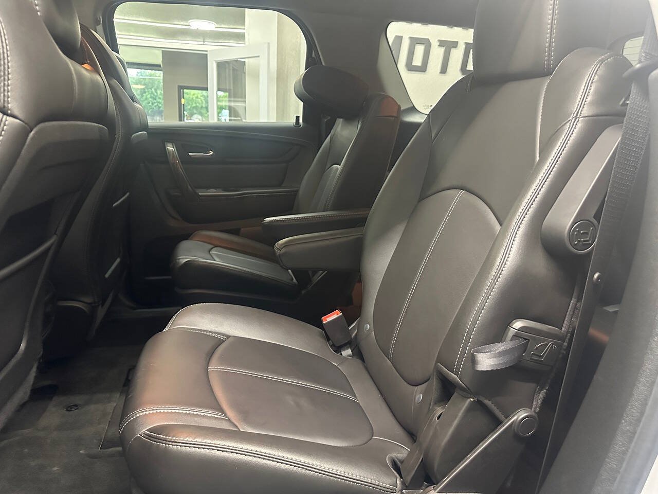 Used 2016 GMC Acadia SLT w/ Open Road Package AWD/4WD image 25