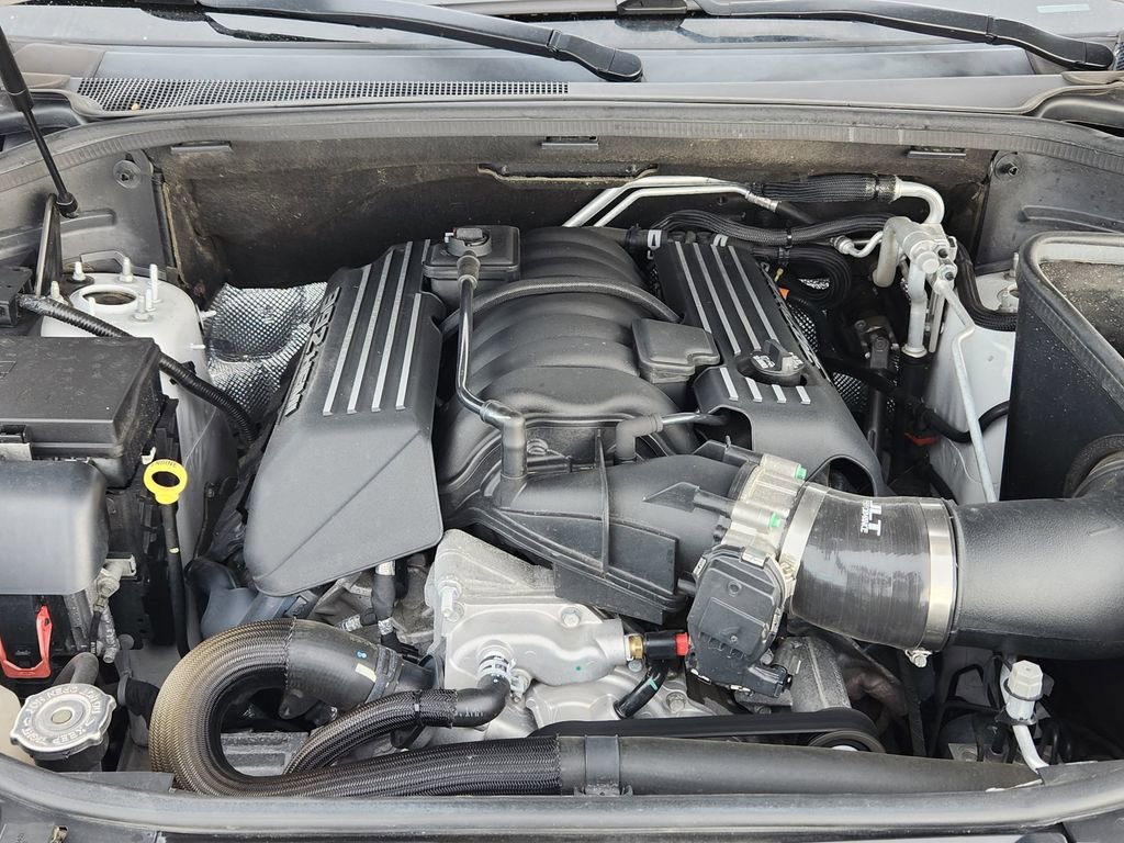 Used 2018 Dodge Durango SRT w/ SRT Interior Appearance Group image 18