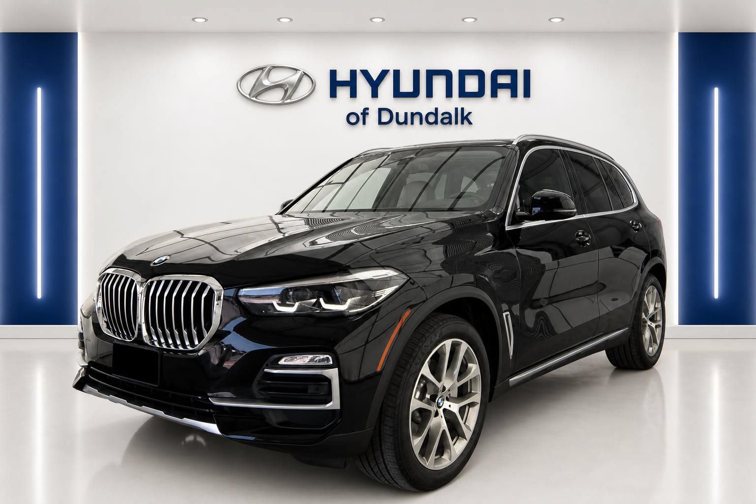 Used 2020 BMW X5 sDrive40i w/ Premium Package RWD image 3