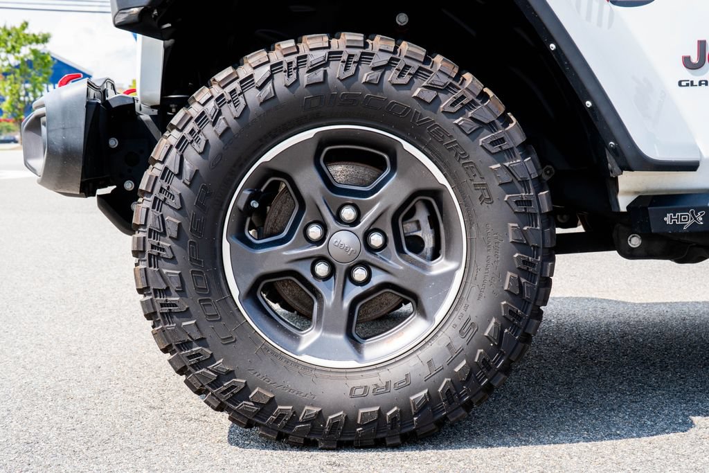 Used 2023 Jeep Gladiator Rubicon w/ Cold Weather Group AWD/4WD image 27