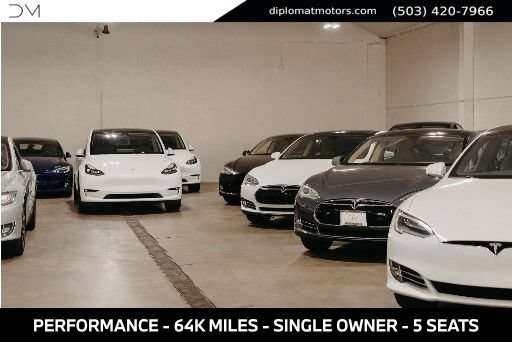 Used 2013 Tesla Model S Performance RWD image 2