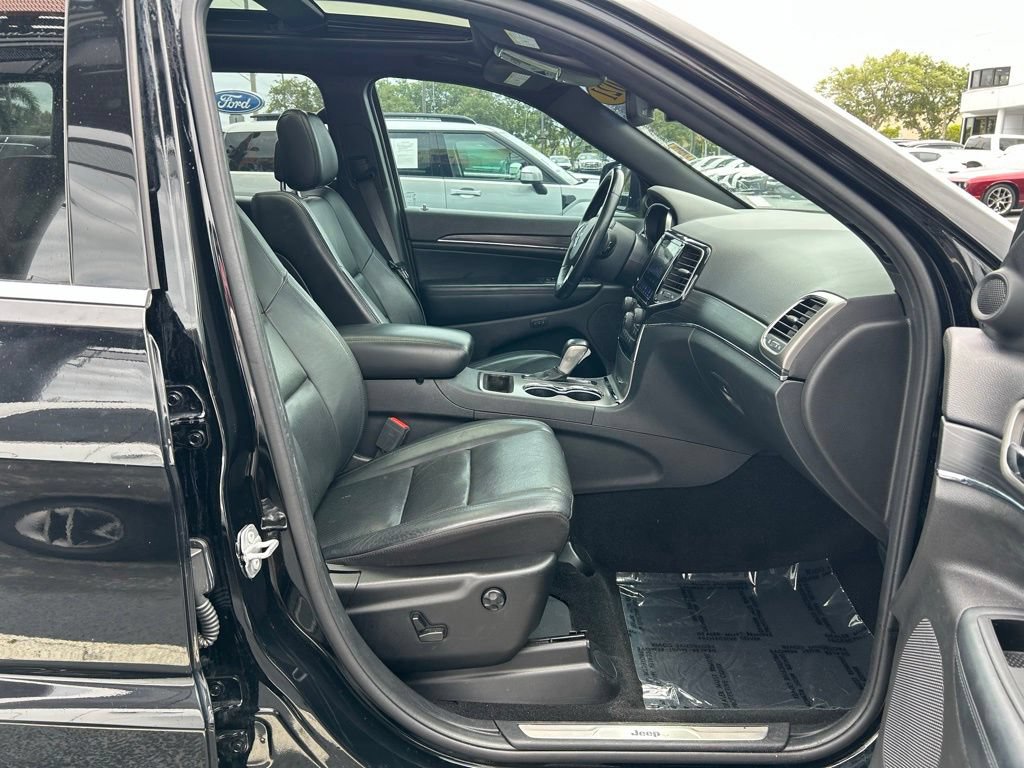 Used 2021 Jeep Grand Cherokee Limited w/ Luxury Group II RWD image 39