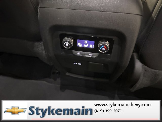 Used 2024 Chevrolet Traverse LT image 19