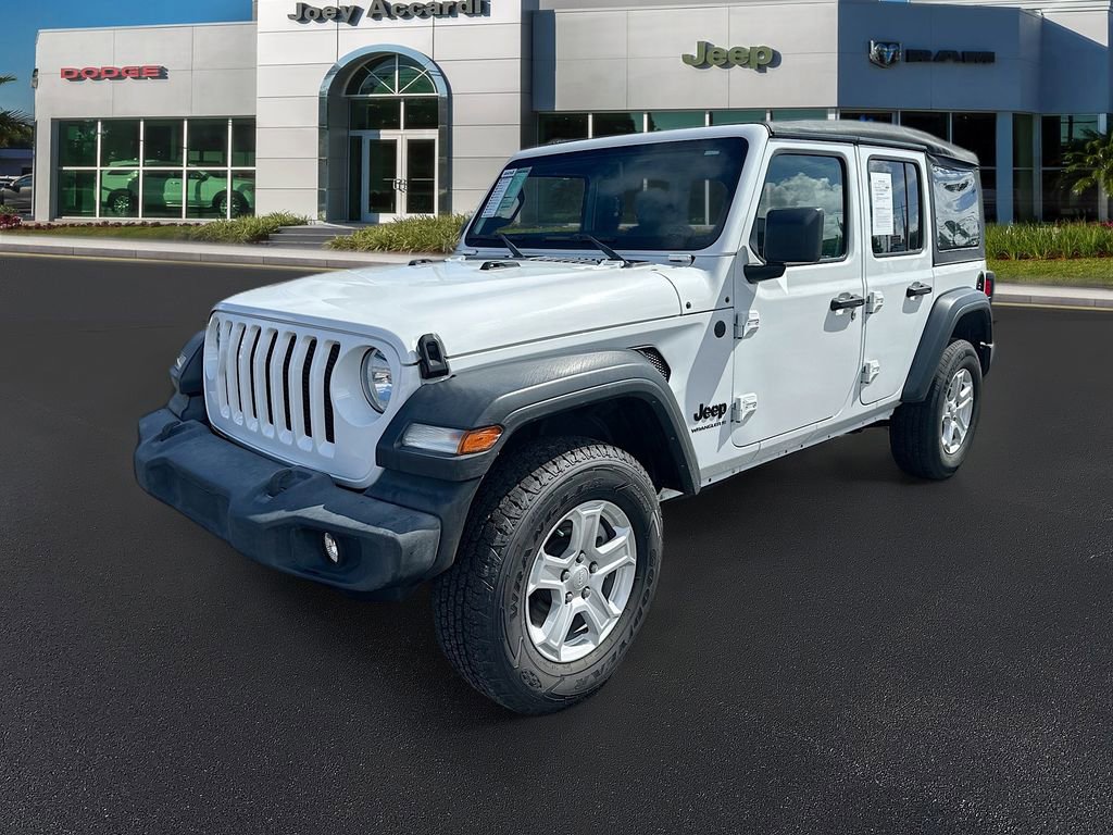 Used 2023 Jeep Wrangler Sport S image 4
