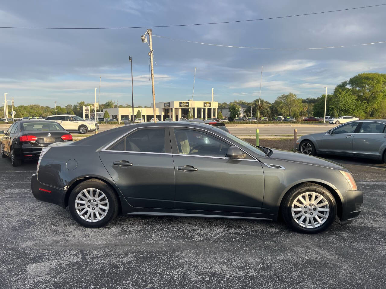 Used 2012 Cadillac CTS Luxury image 3