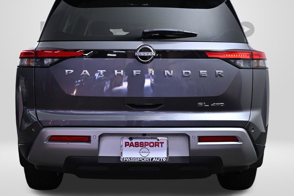 Certified 2024 Nissan Pathfinder SL image 10