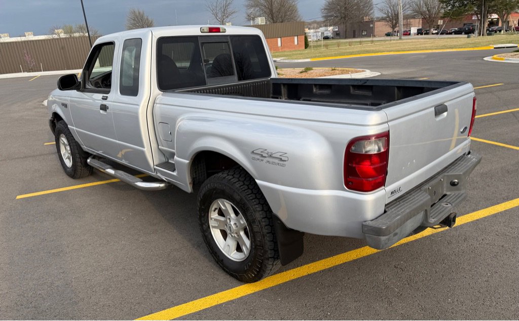 Used 2002 Ford Ranger 4x4 SuperCab image 8