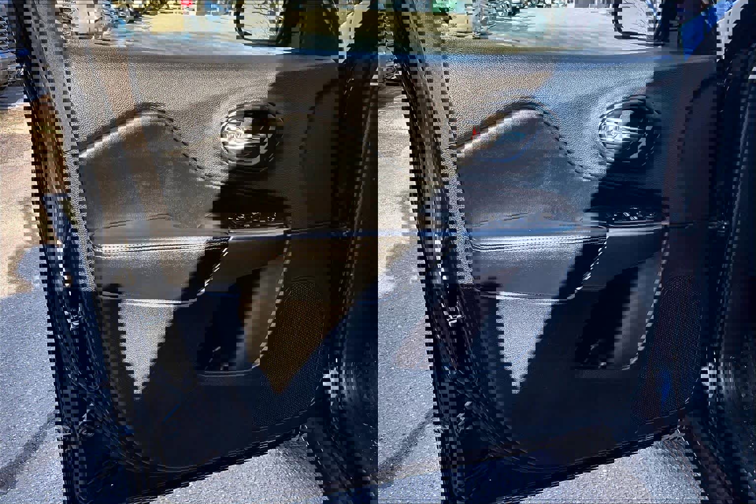 Used 2019 Jeep Cherokee Latitude Plus image 20