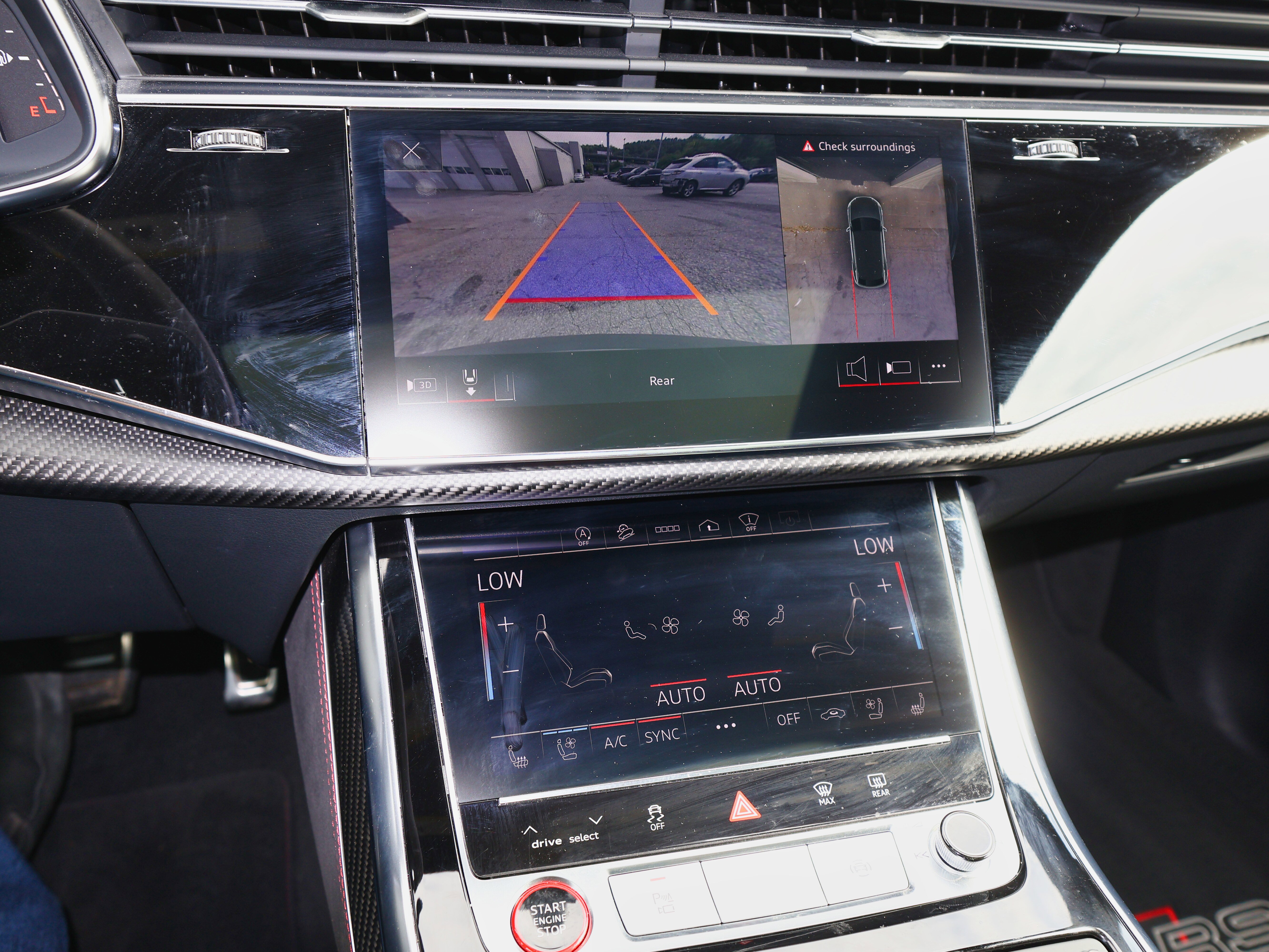 Used 2022 Audi RS Q8 w/ Black Optic Package image 39