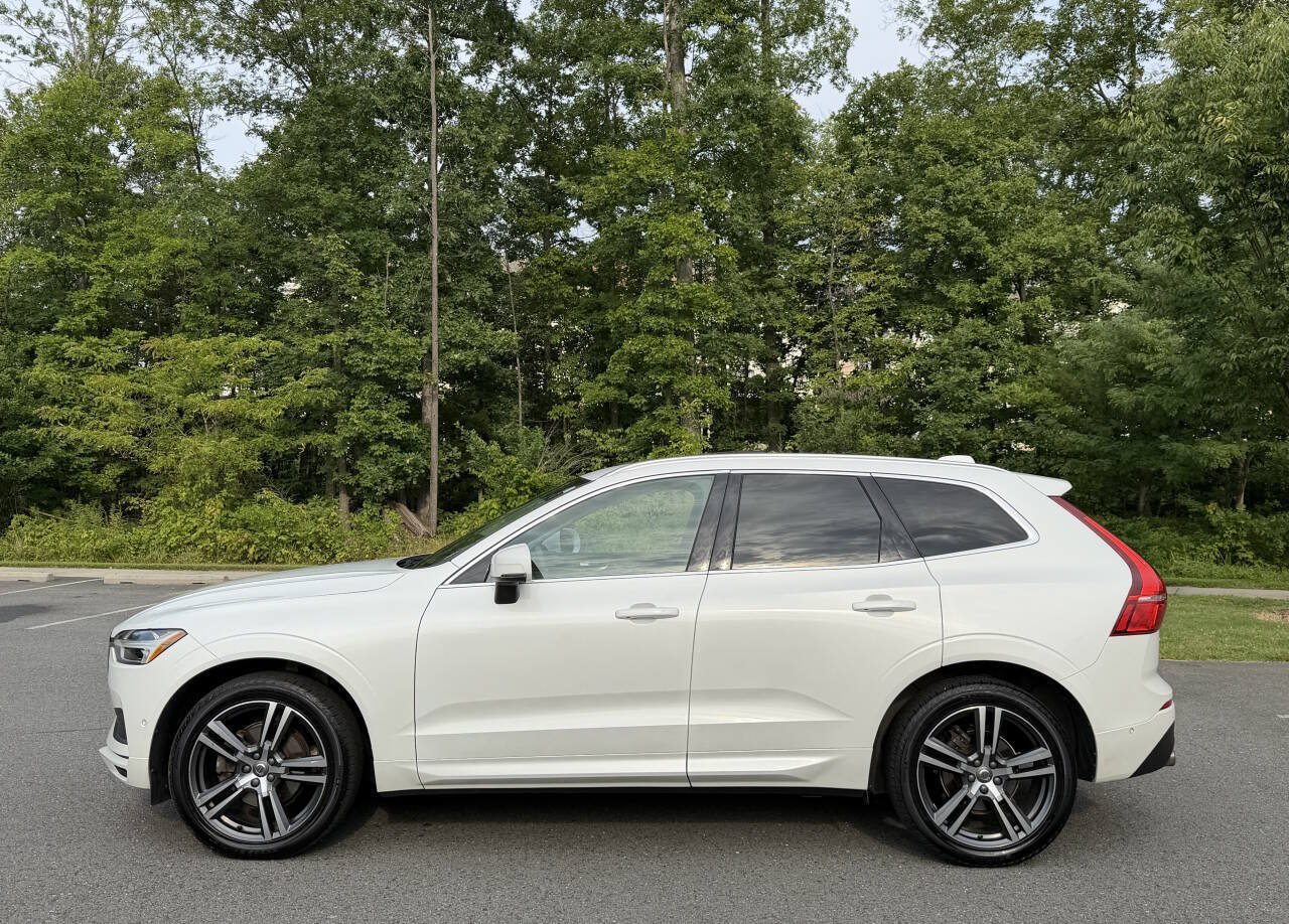 Used 2018 Volvo XC60 T5 Momentum w/ Convenience Package AWD/4WD image 2