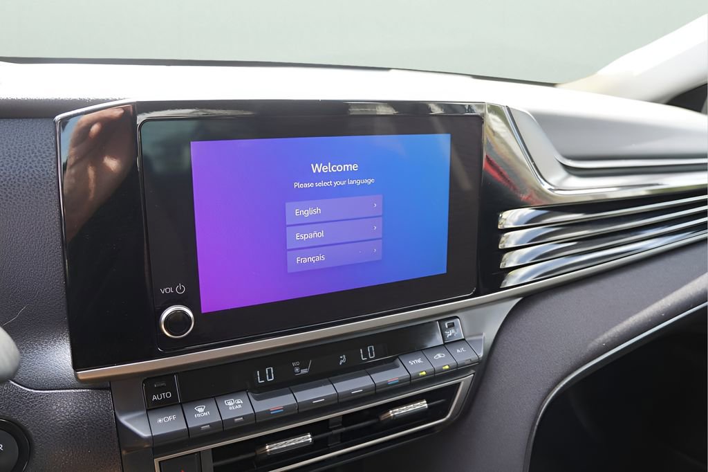 Used 2026 Toyota Camry LE image 25