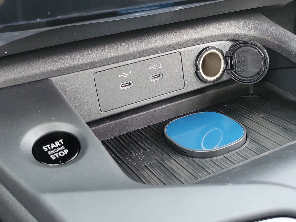 New 2027 Nissan Sentra SR w/ Floor Mat Package FWD image 9