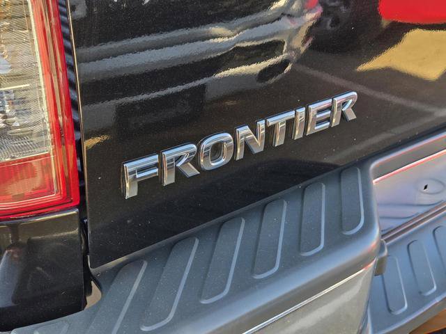 Used 2018 Nissan Frontier SV RWD image 34