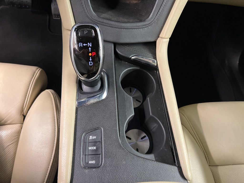 Used 2017 Cadillac XT5 Luxury w/ Driver Awareness Package AWD/4WD image 16