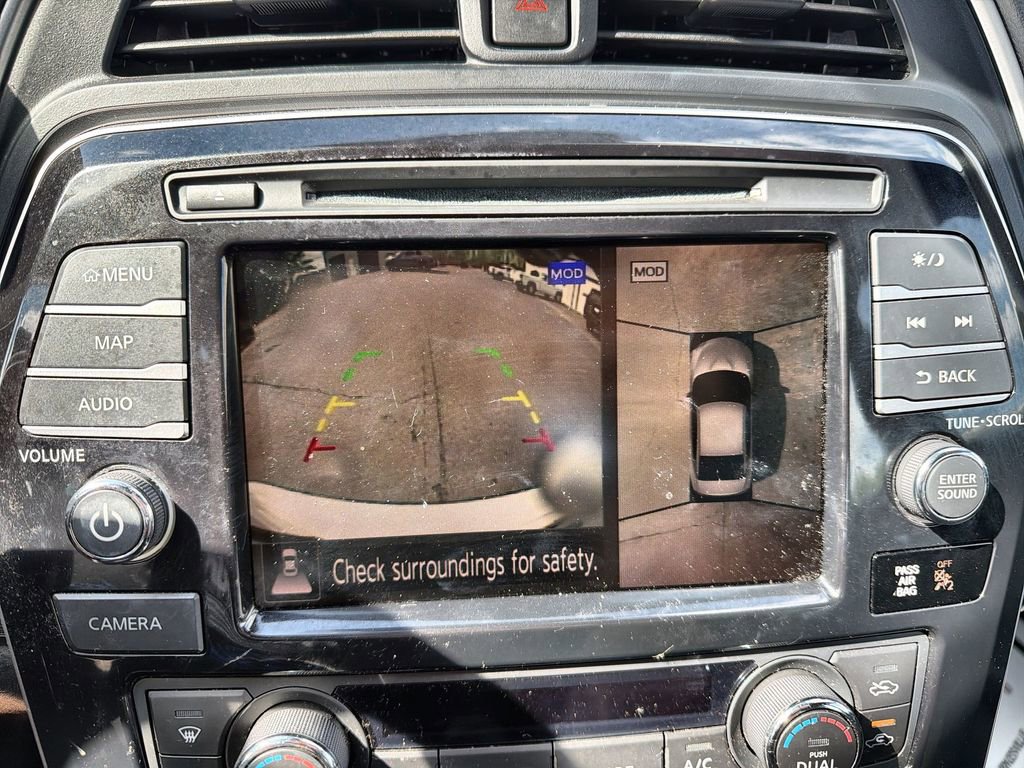 Used 2021 Nissan Maxima SR w/ Sport Mat Group FWD image 23