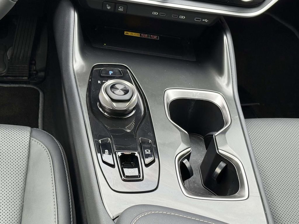 Used 2023 Lexus RZ 450e Premium w/ Technology Package AWD/4WD image 19