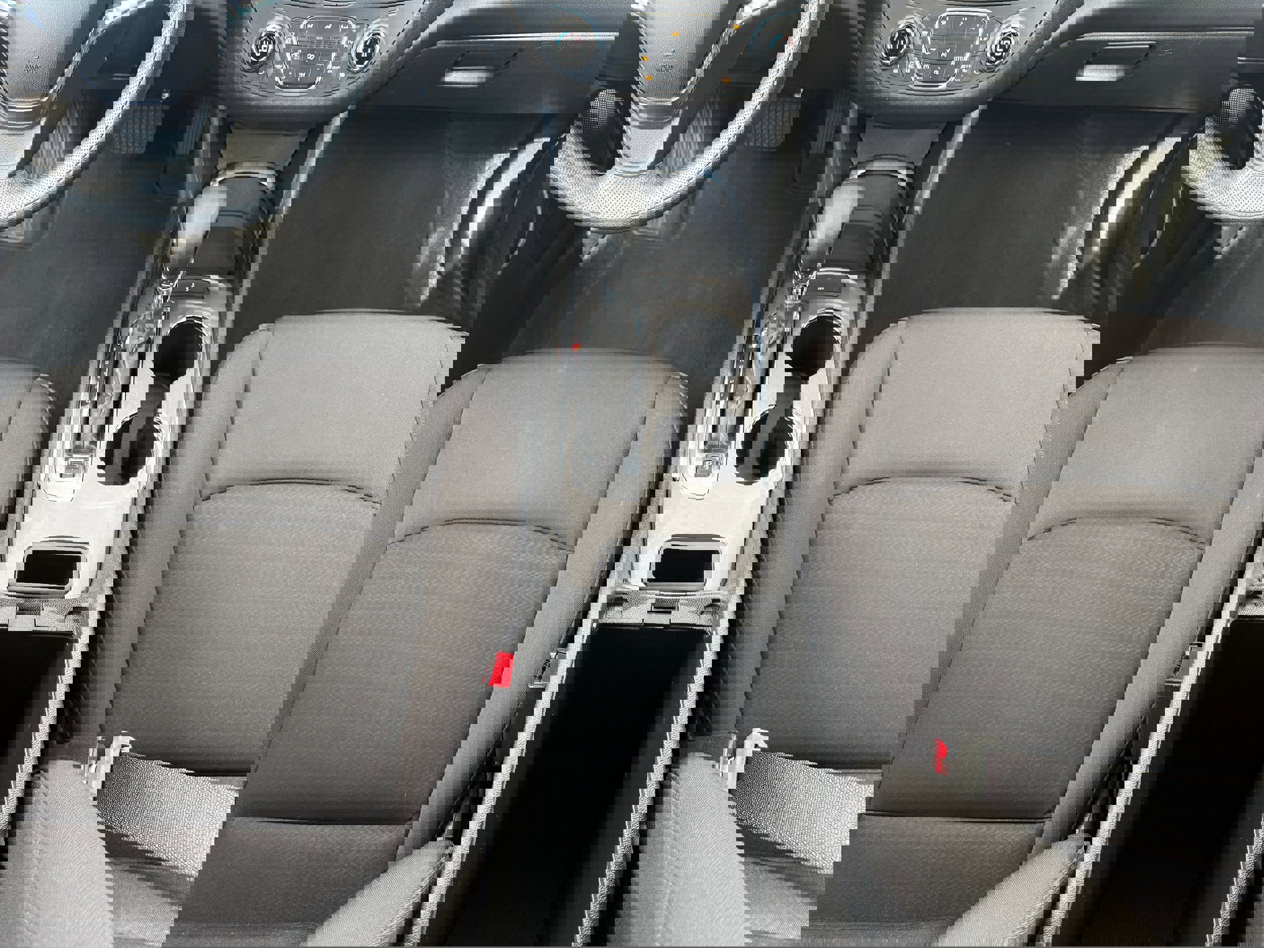 Used 2023 Chevrolet Malibu LT image 21