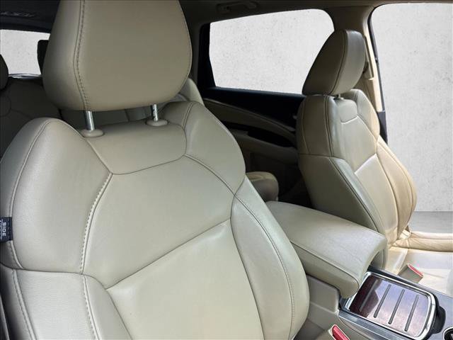 Used 2016 Acura MDX w/ Technology Package AWD/4WD image 21
