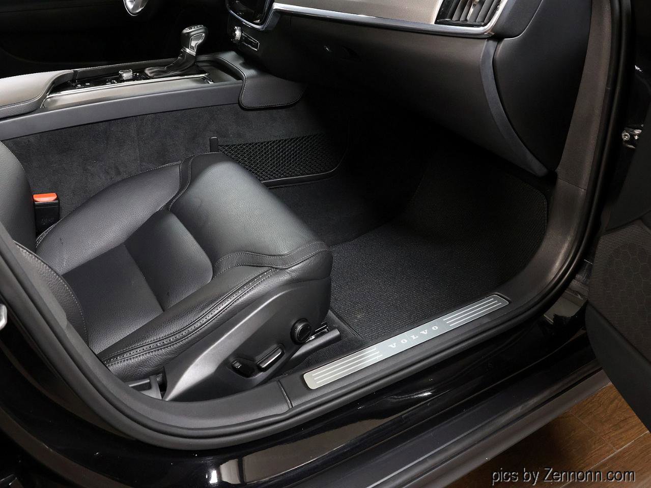 Used 2020 Volvo V90 T6 Cross Country w/ Protection Package Premier AWD/4WD image 33