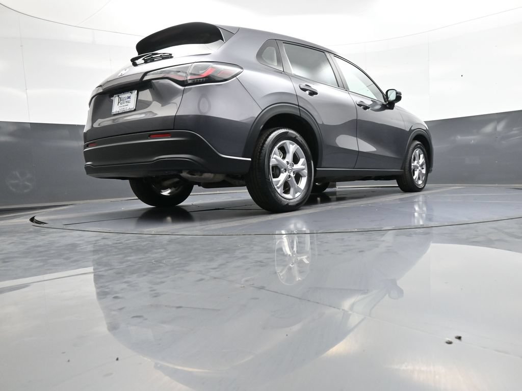 Certified 2023 Honda HR-V LX image 28